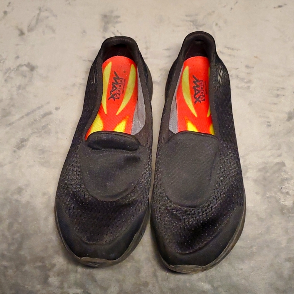Skechers GoWalk 4 Performance Slip Ons